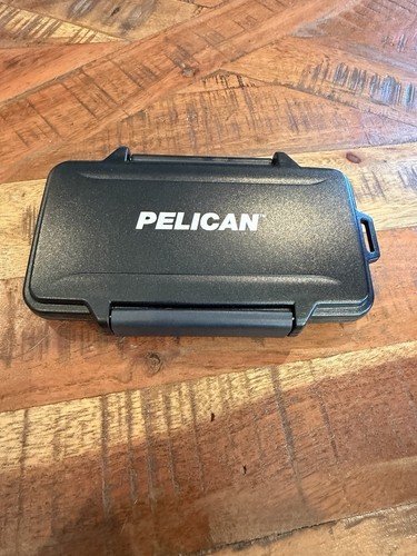 Pelican memory card case - memory,